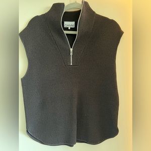 GANNI sleeveless quarter zip pullover. Size XS